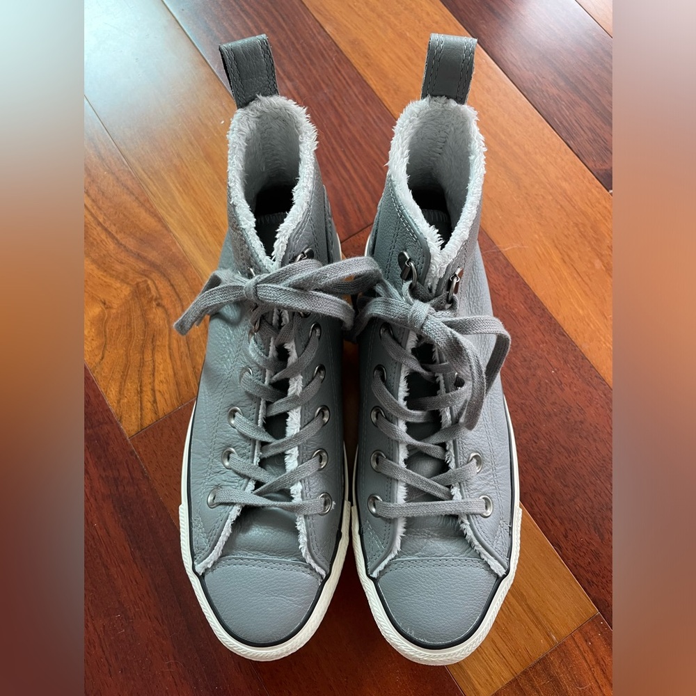 Converse All Star Grey Fleece Lined High Tops Size 7.5